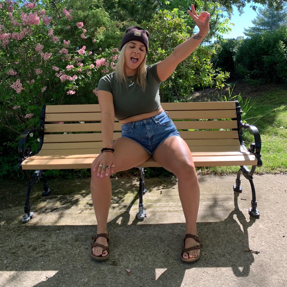 Meet your Posher, Marissa